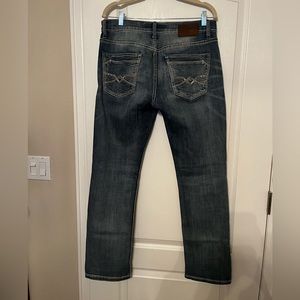 Men’s BKE Jake Straight leg jeans. Size 33R